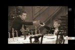 Video - 'Dinner for one' feat. Sarkozy und Merkel (KLASSE)