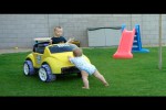 Video - Kleine Kinder und ihre Fahrzeuge