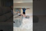 Video - Wie ich mir das Verhalten von Fu�ballspielern zu Hause vorstelle