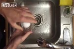 Video - So schält man ein gekochtes Ei